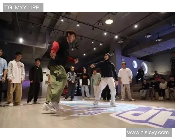 广州街舞队快攻革新之路：引领舞蹈潮流的新风尚与挑战